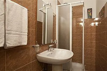 Cicero Center Pensión 4*